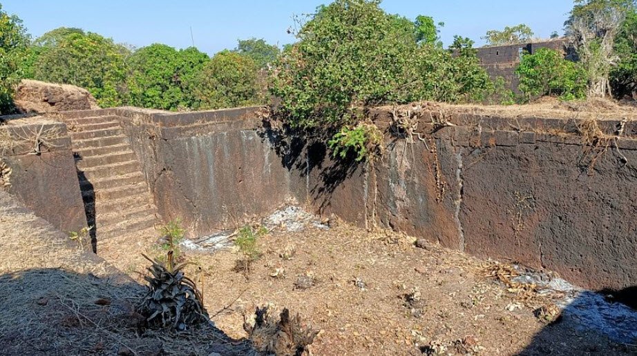 Gopalgad Fort / Anjanvel Fort, Maharashtra, India